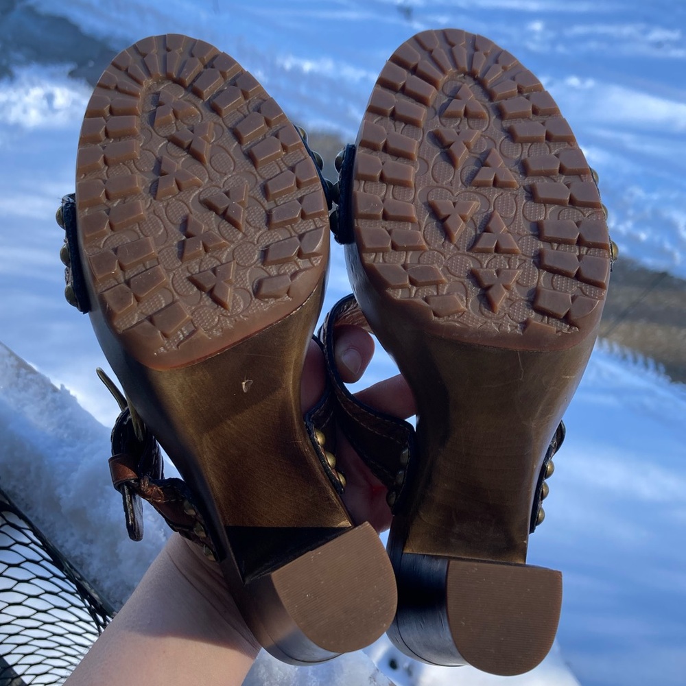 Coach Chrissy Brown Leather Whipstitch Gold Buckle Gold Studded Wooden Heels - Picture 15 of 17